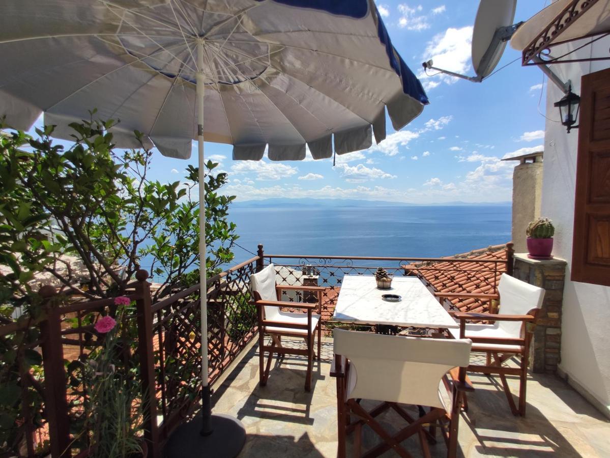 The Pagasetic Balcony - Magestic Sea Cottage Wolos Zewnętrze zdjęcie